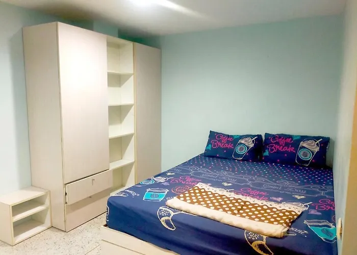 Isyou Sabye ห้องพักรายวัน รามคำแหง Hotel 3*