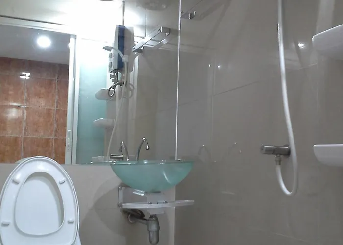 Hotel Isyou Sabye ห้องพักรายวัน รามคำแหง Bangkok