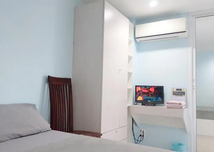 Hotel Isyou Sabye ห้องพักรายวัน รามคำแหง 3*