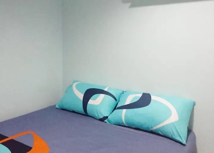 Isyou Sabye ห้องพักรายวัน รามคำแหง Hotel 3*
